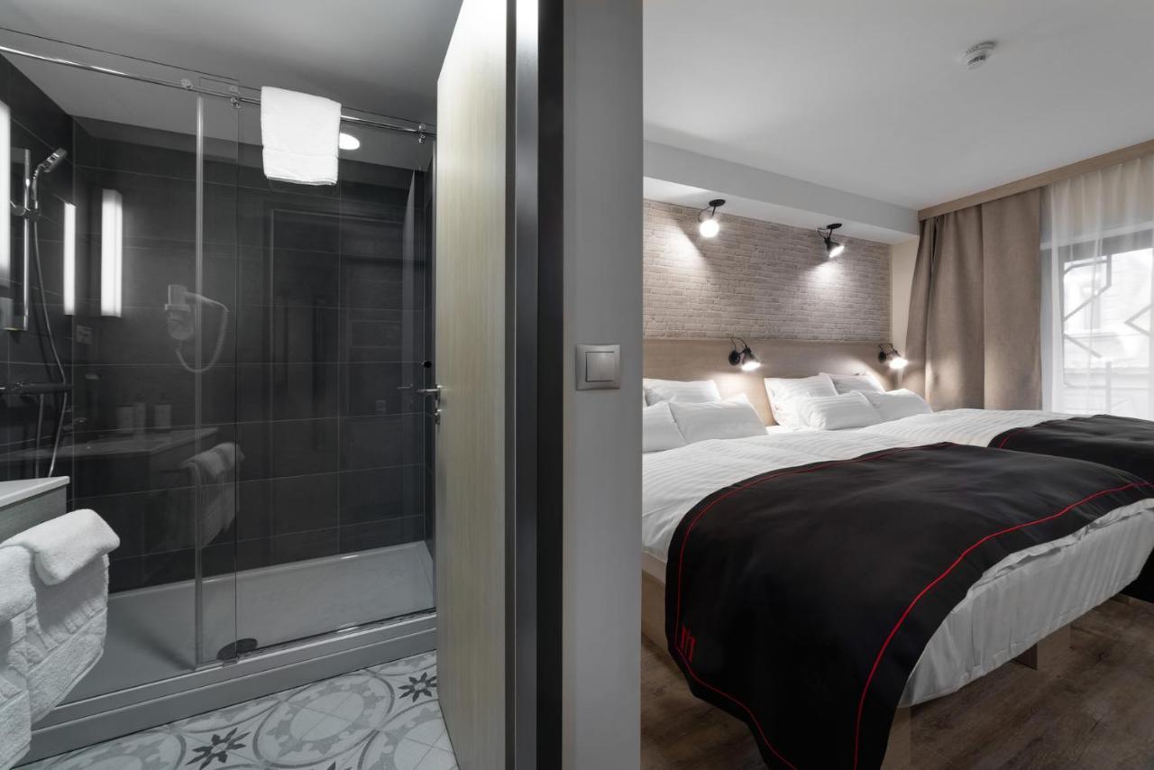 Quarto Duplo