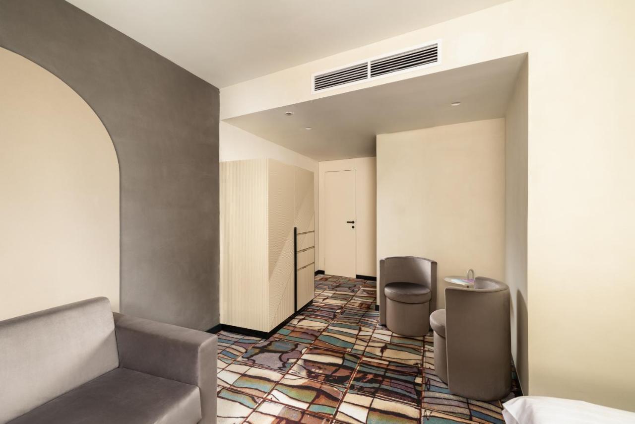 Quarto Queen Superior