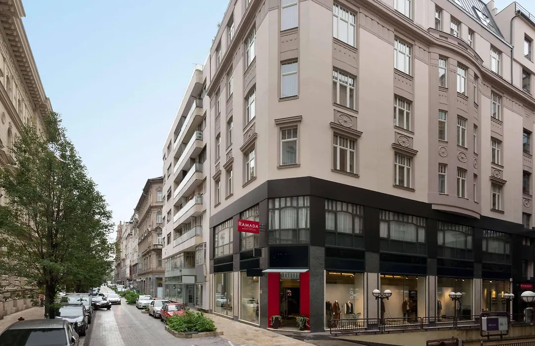 Ramada By Wyndham Budapest City Center-1