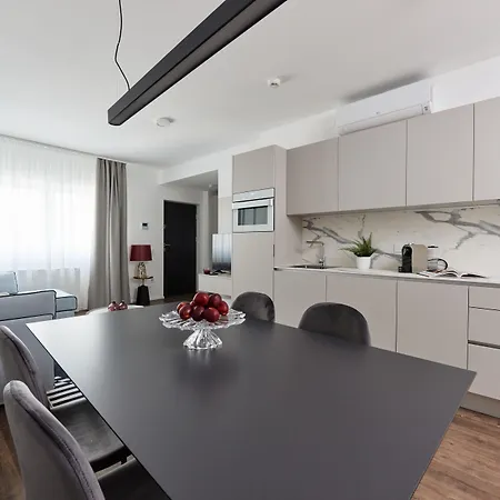 The Amberlyn Suite Hotel-2