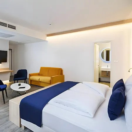Kvi Hotel Budapest - The Smart Hotel-3