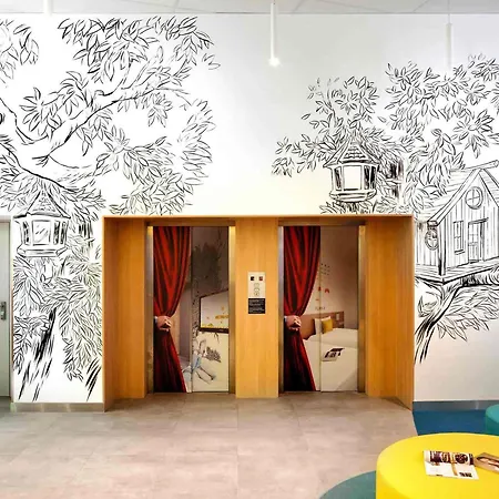 Ibis Styles Budapest Center-2
