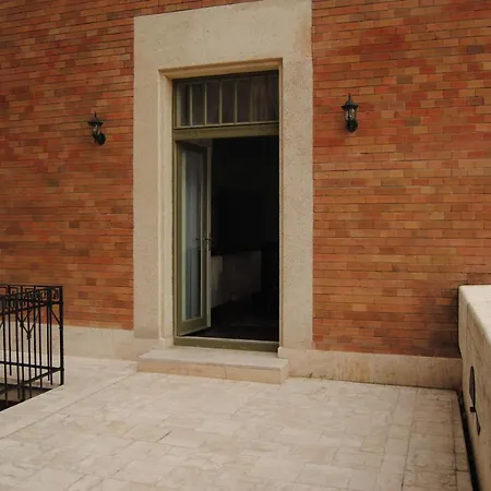 Uttoe Luxury Suites-3