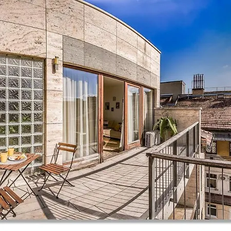 Avantgarde Apartments-2